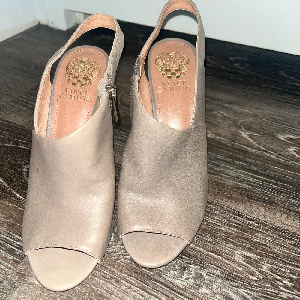 Vince Camuto